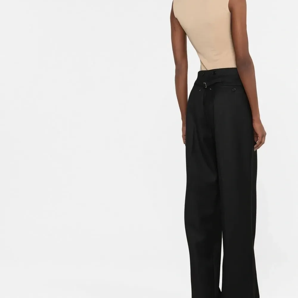 Боди с круглым вырезом