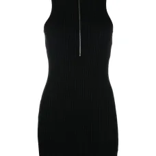 Платье на молнии