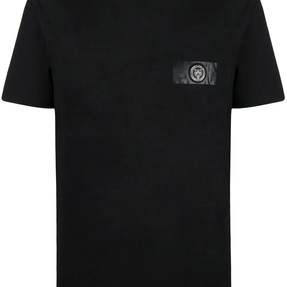 Футболка с нашивкой-логотипом