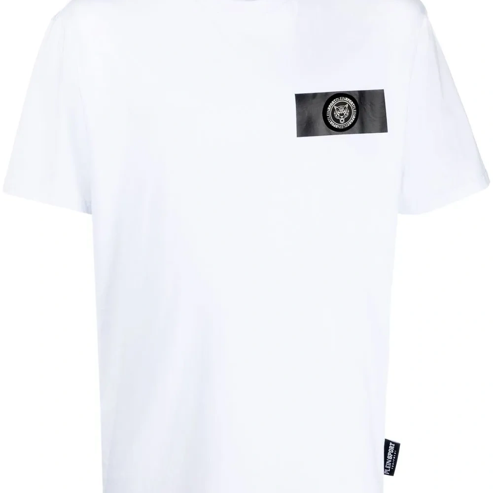 Футболка с нашивкой-логотипом