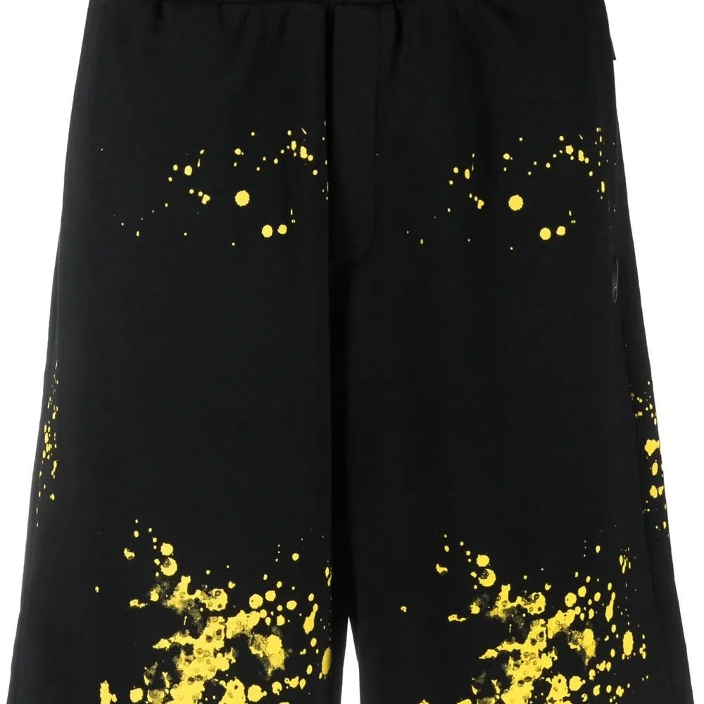 Спортивные шорты с эффектом разбрызганной краски