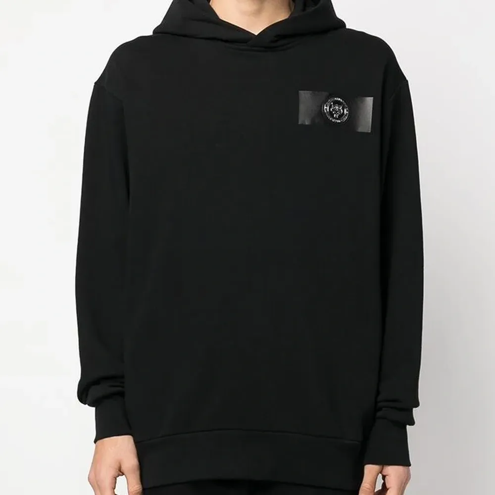 Худи с нашивкой-логотипом