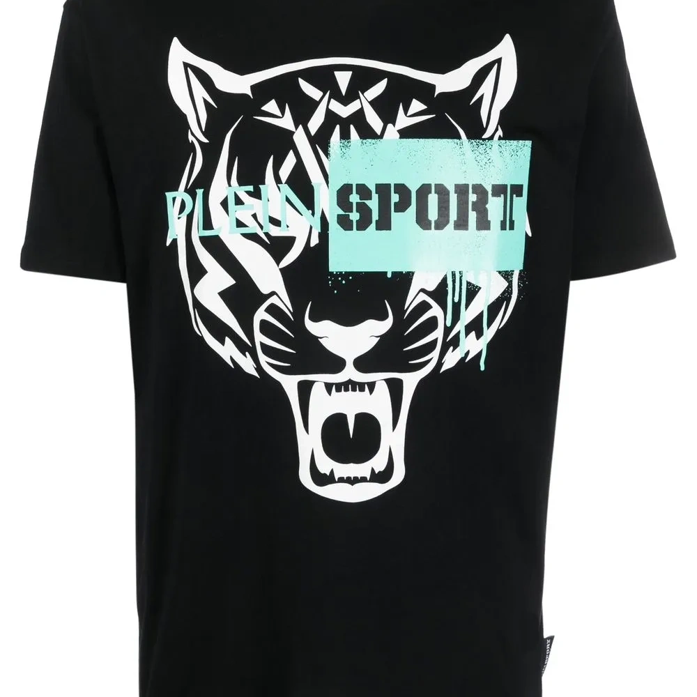 Футболка с графичным принтом