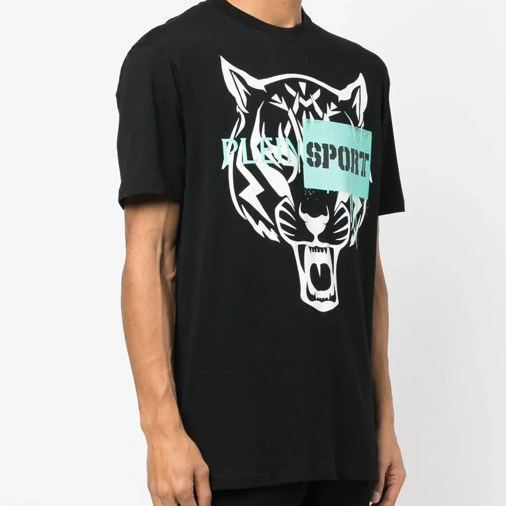 Футболка с графичным принтом