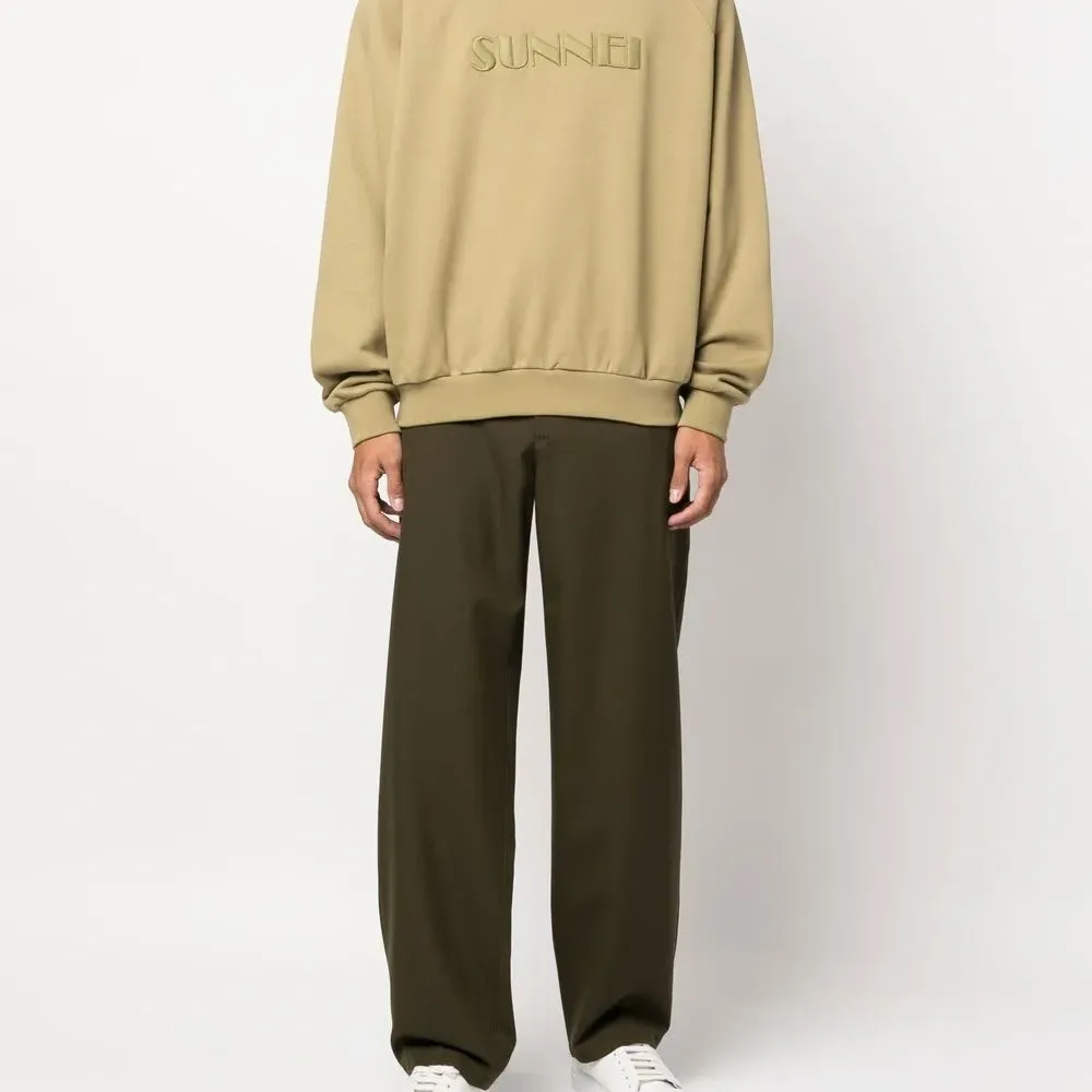 Толстовка с вышитым логотипом