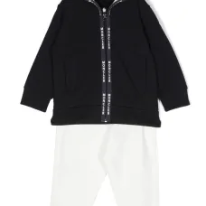 Спортивный костюм с логотипом Спортивный костюм с логотипом