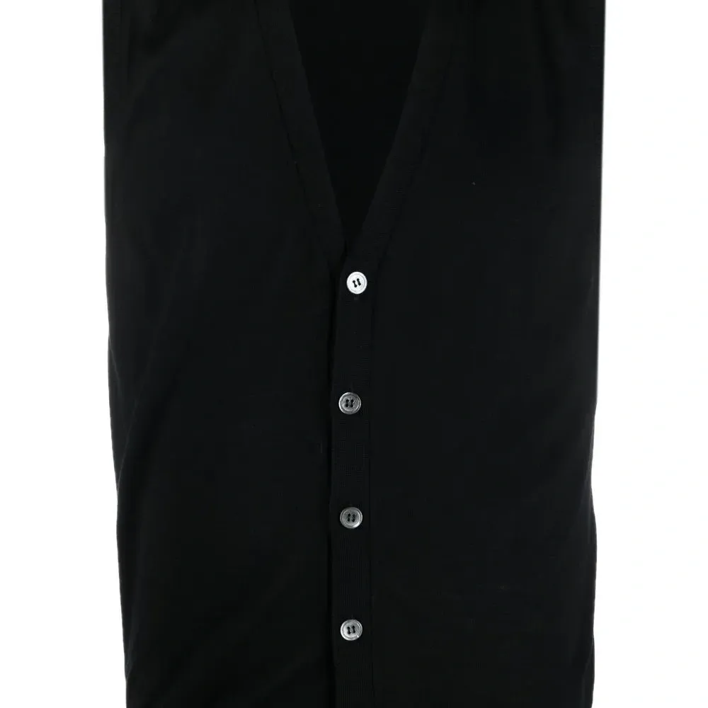 Жилет из мериносовой шерсти с V-образным вырезом