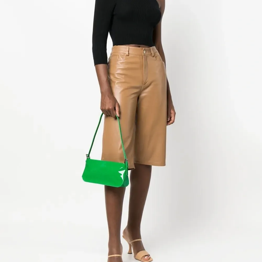 Лакированная сумка на плечо Dulce