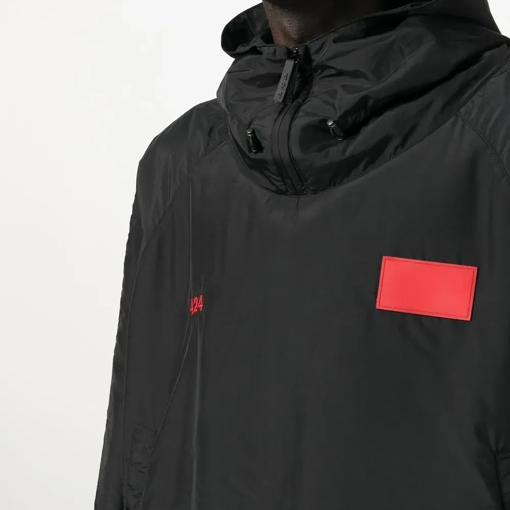 Куртка с нашивкой-логотипом Куртка с нашивкой-логотипом