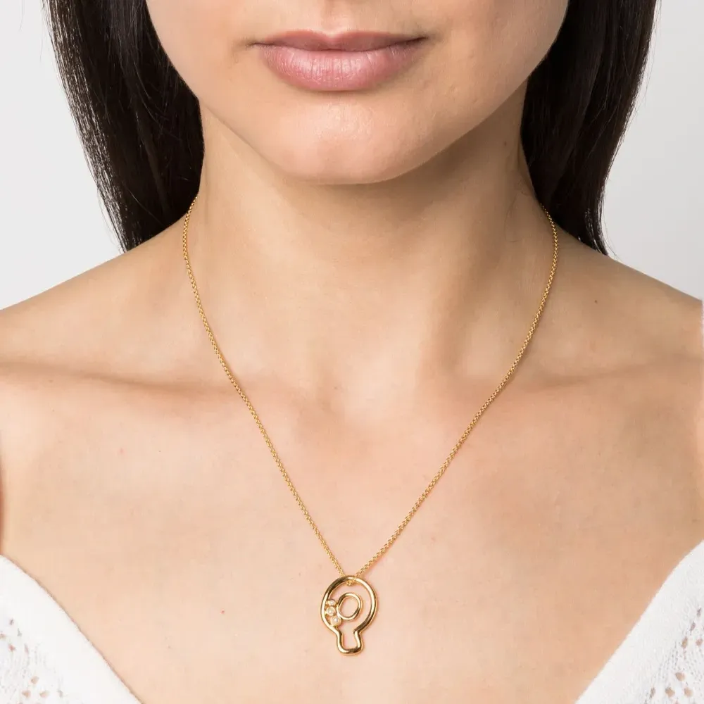 Цепочка на шею с подвеской Q