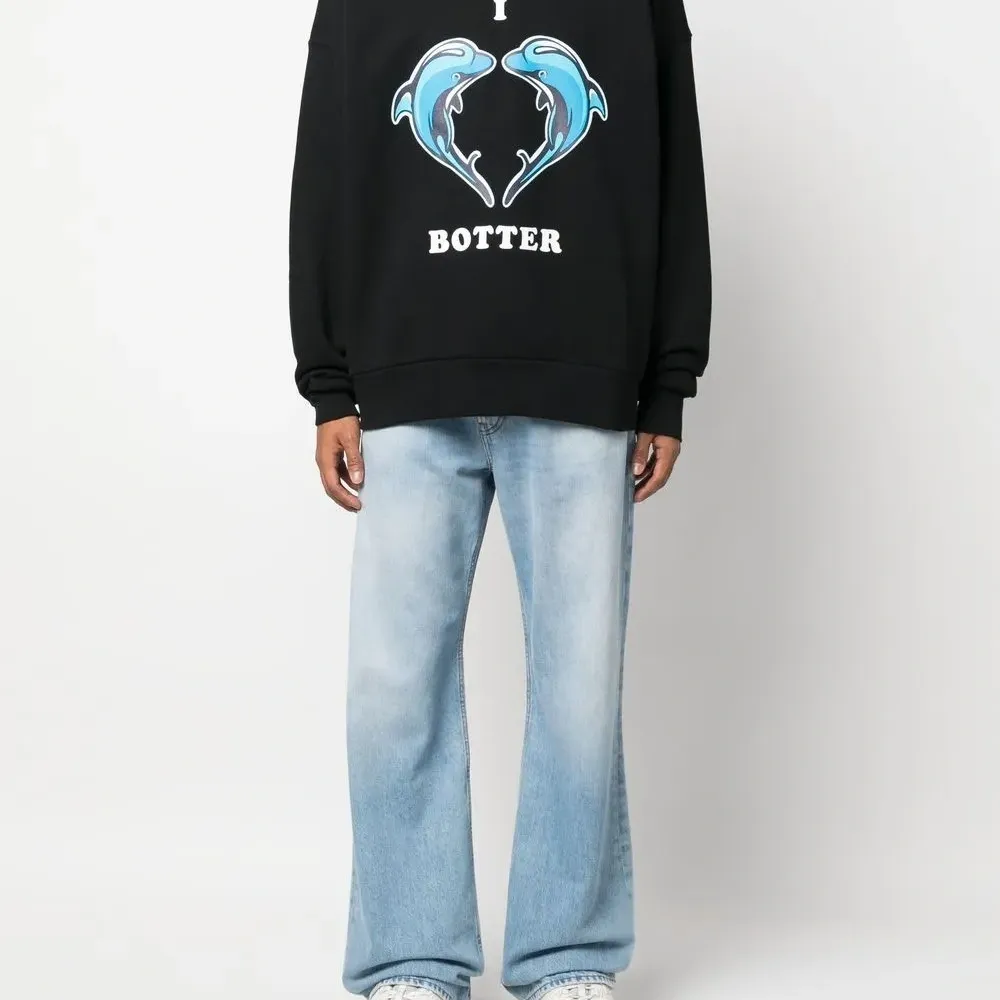 Толстовка с графичным принтом