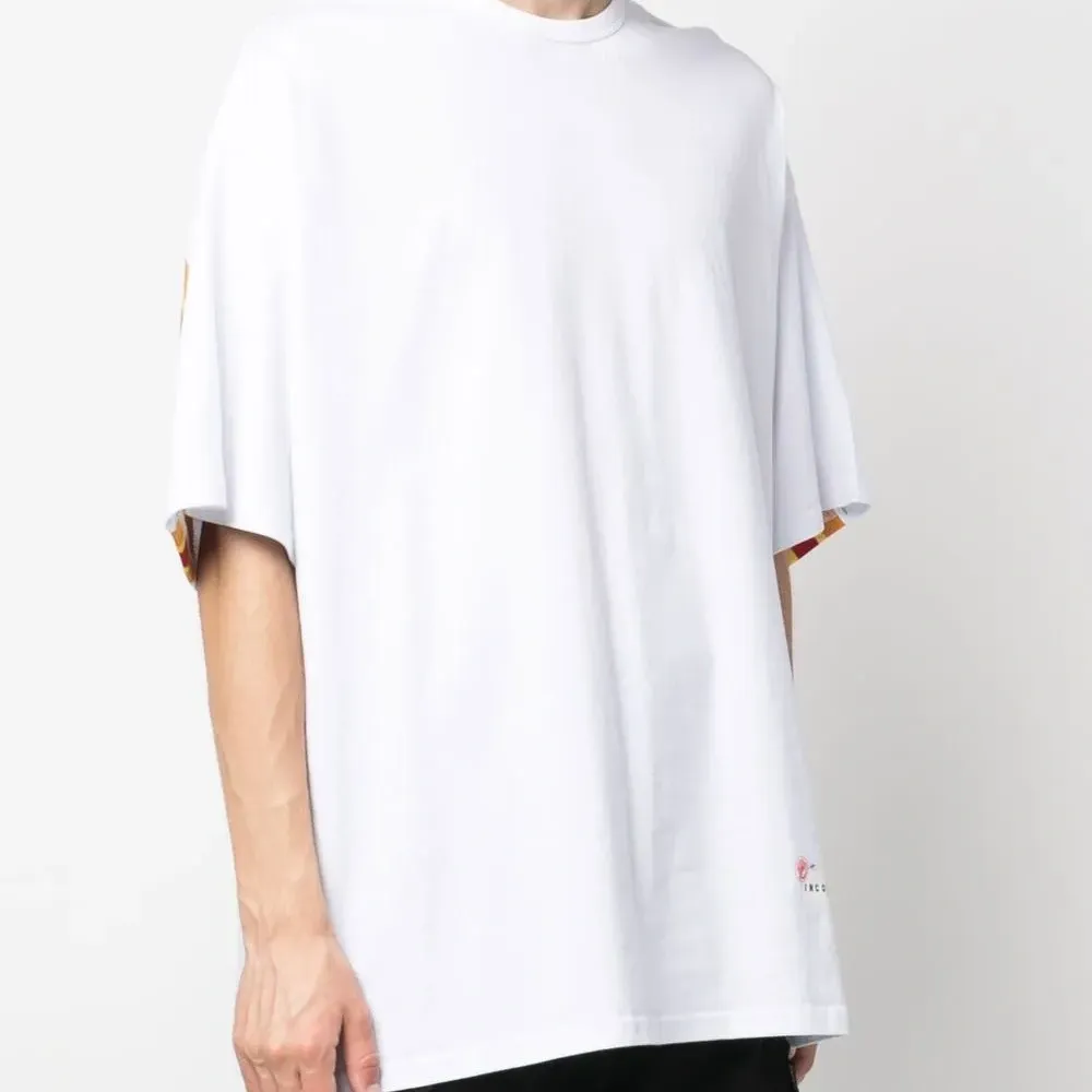 Футболка с логотипом