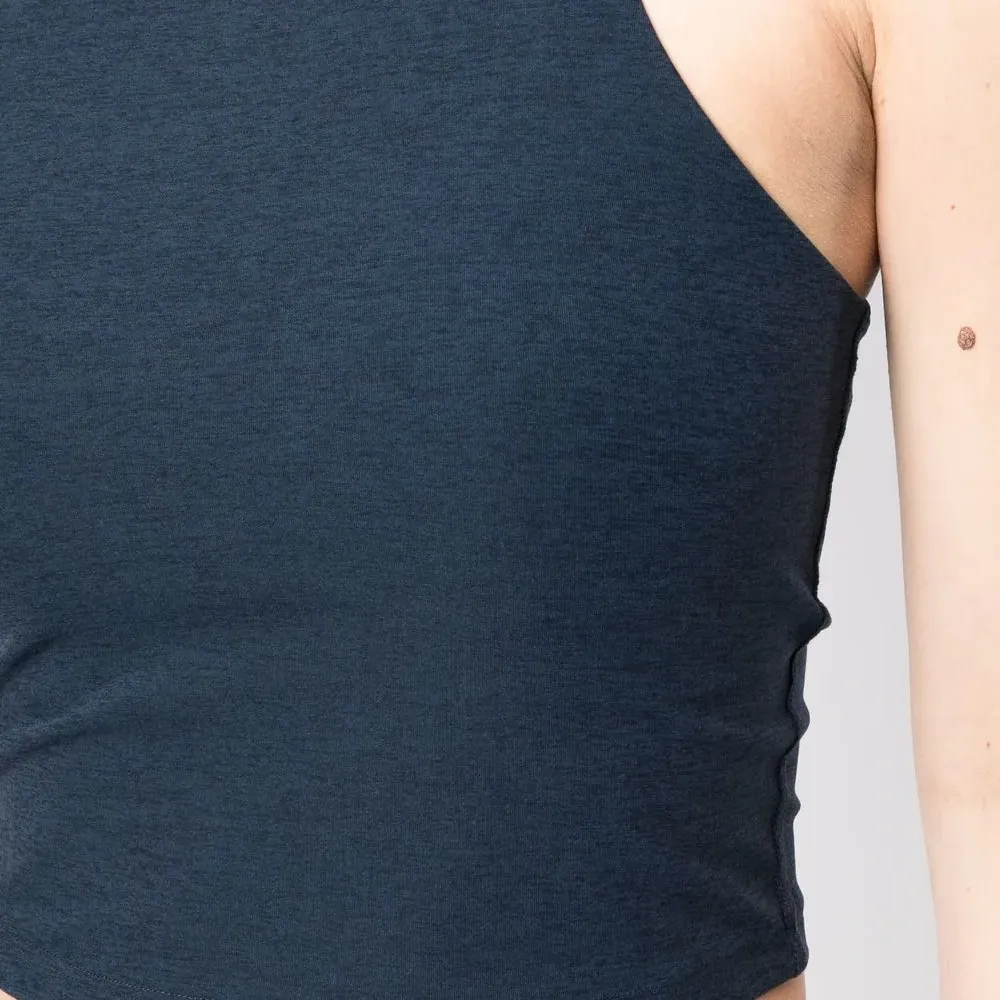 Укороченный спортивный топ Focus