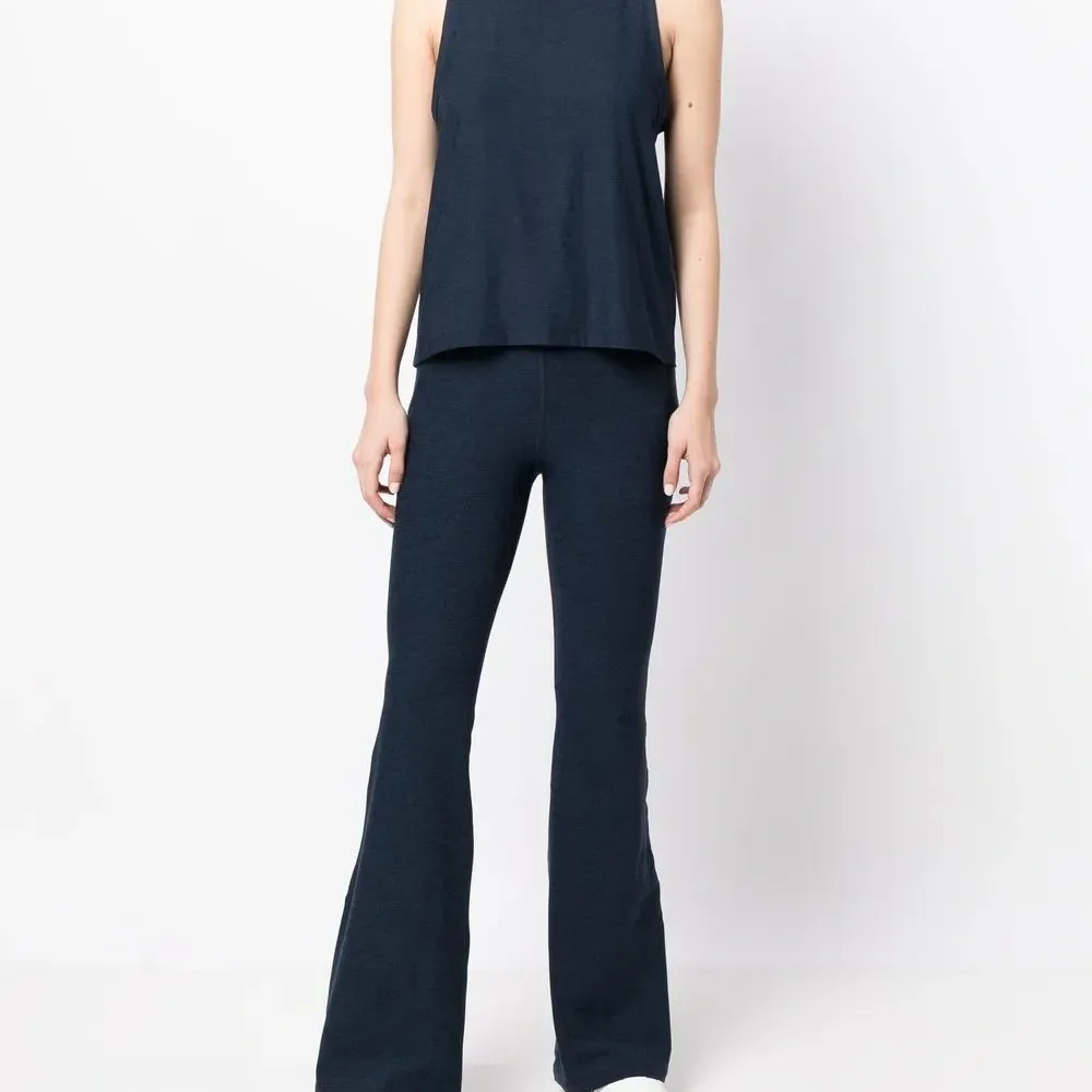 Топ Rebalance без рукавов