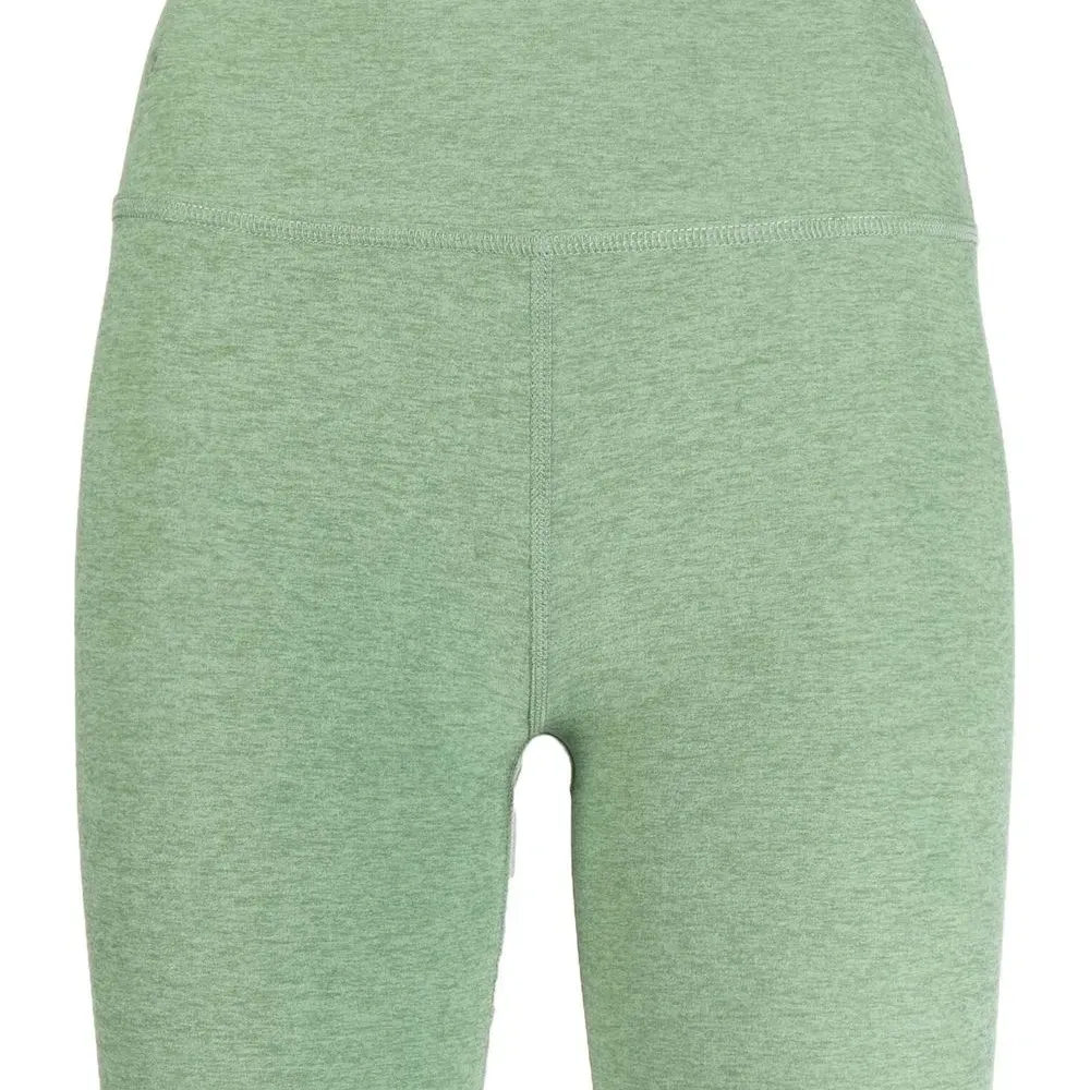 Облегающие шорты с завышенной талией