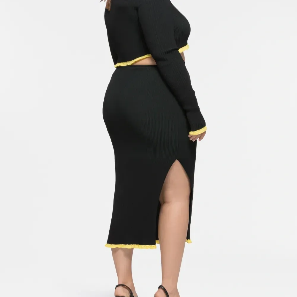 Укороченный кардиган в рубчик из коллаборации с Ester Manas