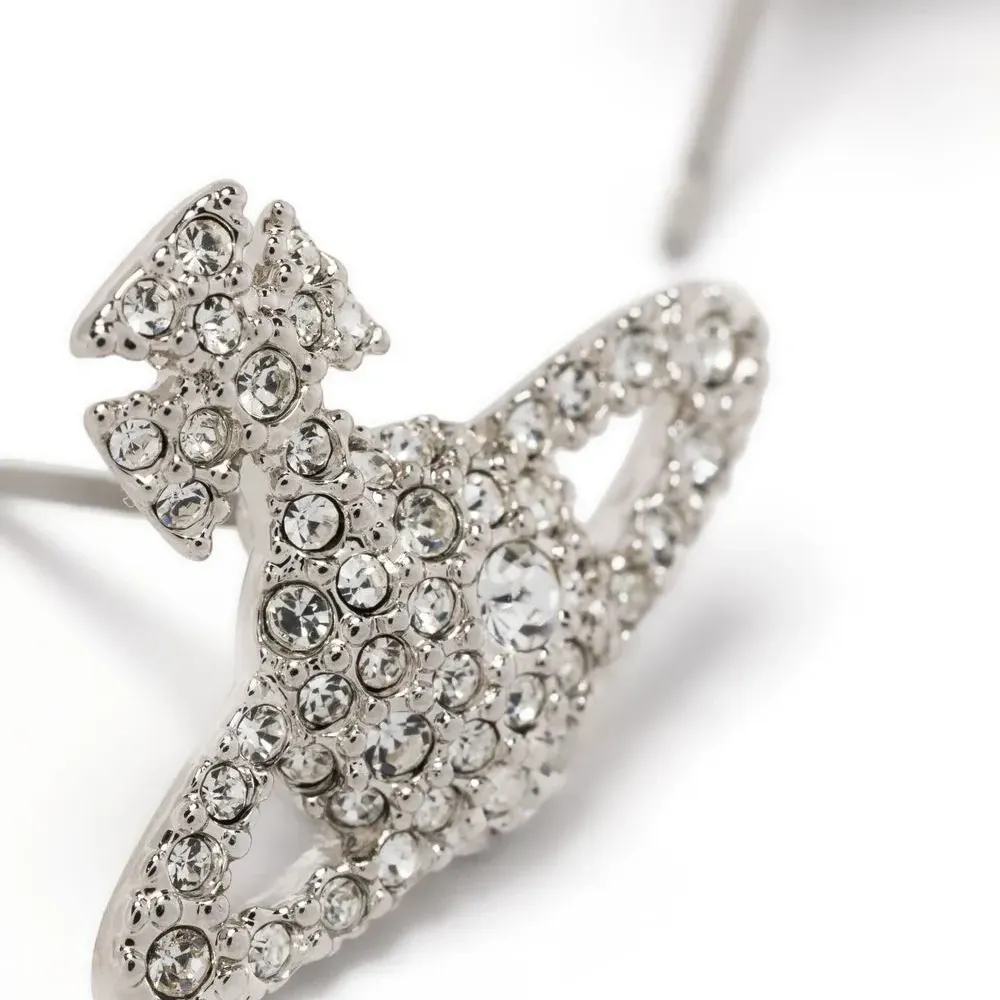 Серьги-гвоздики с логотипом