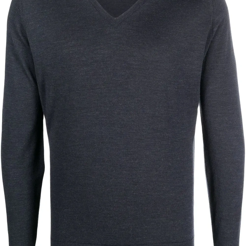 Джемпер с V-образным вырезом и длинными рукавами