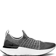 Кроссовки React Phantom Run FK 2 Кроссовки React Phantom Run FK 2