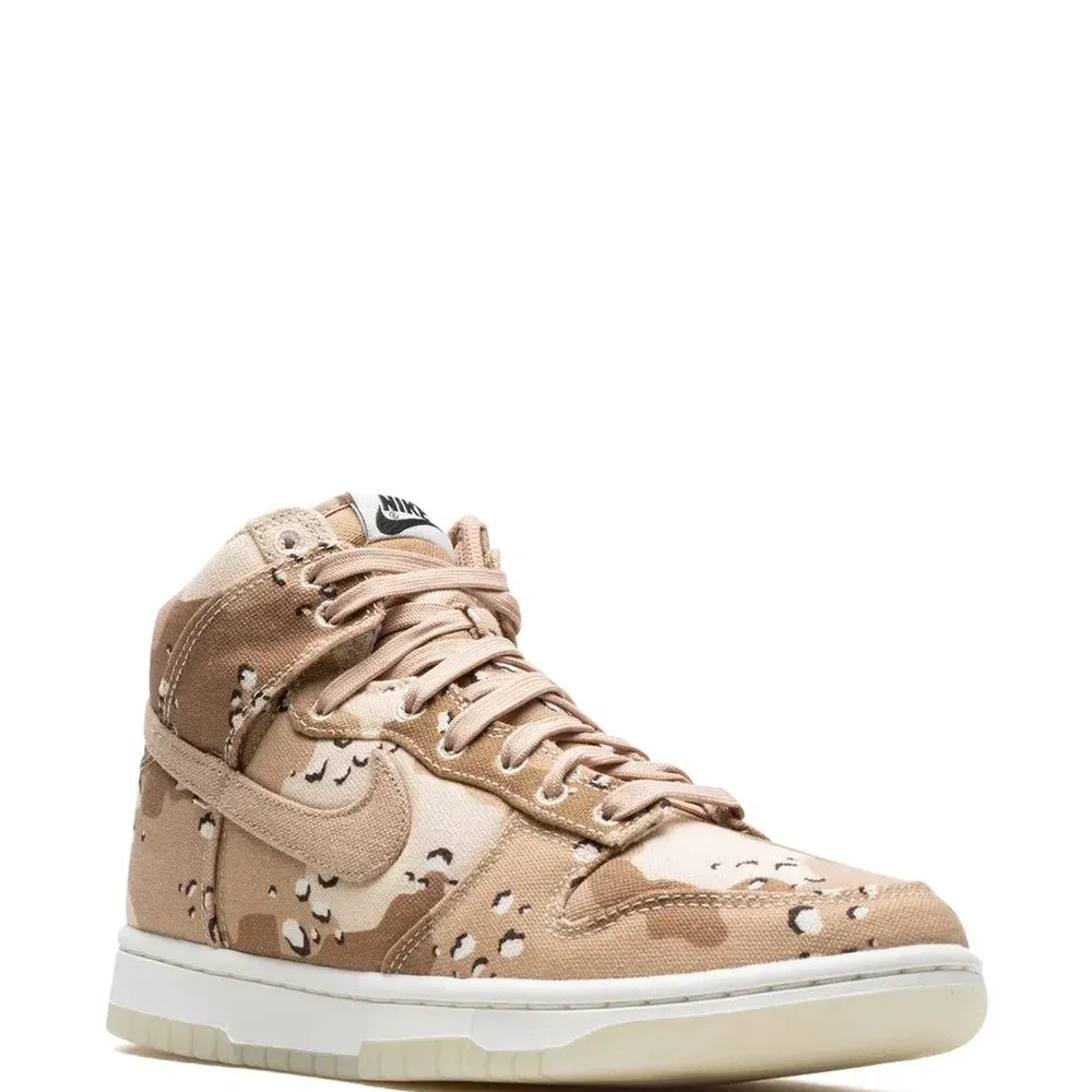 Кроссовки Dunk High с камуфляжным принтом