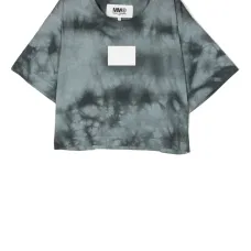 Футболка с нашивкой-логотипом