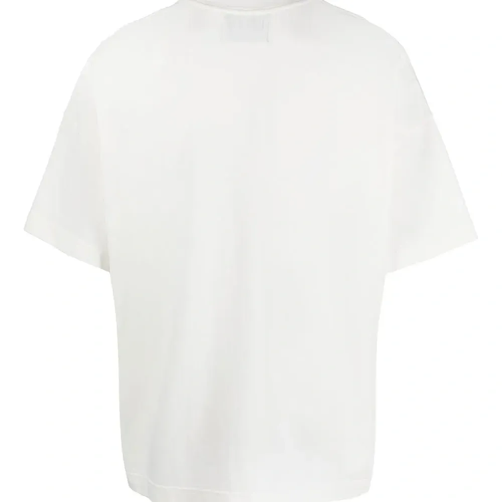 футболка с логотипом