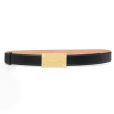 Ремень с пряжкой-логотипом