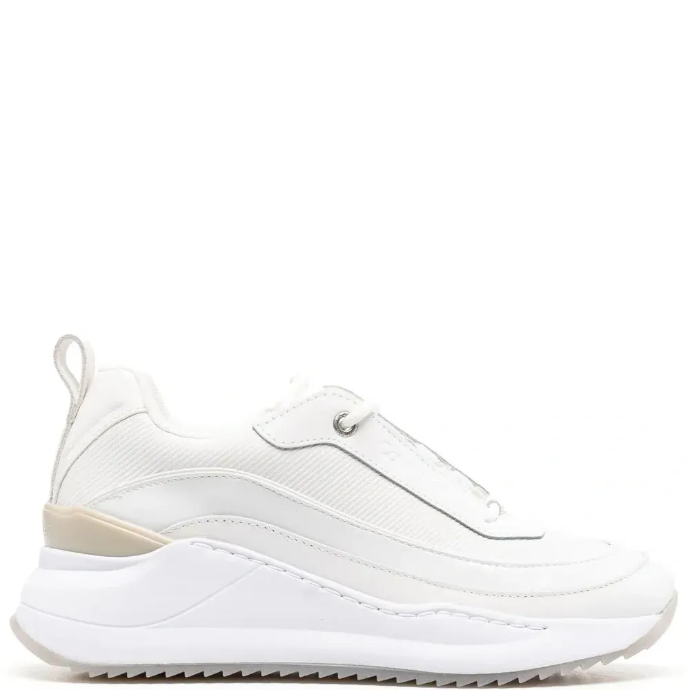 Массивные кроссовки