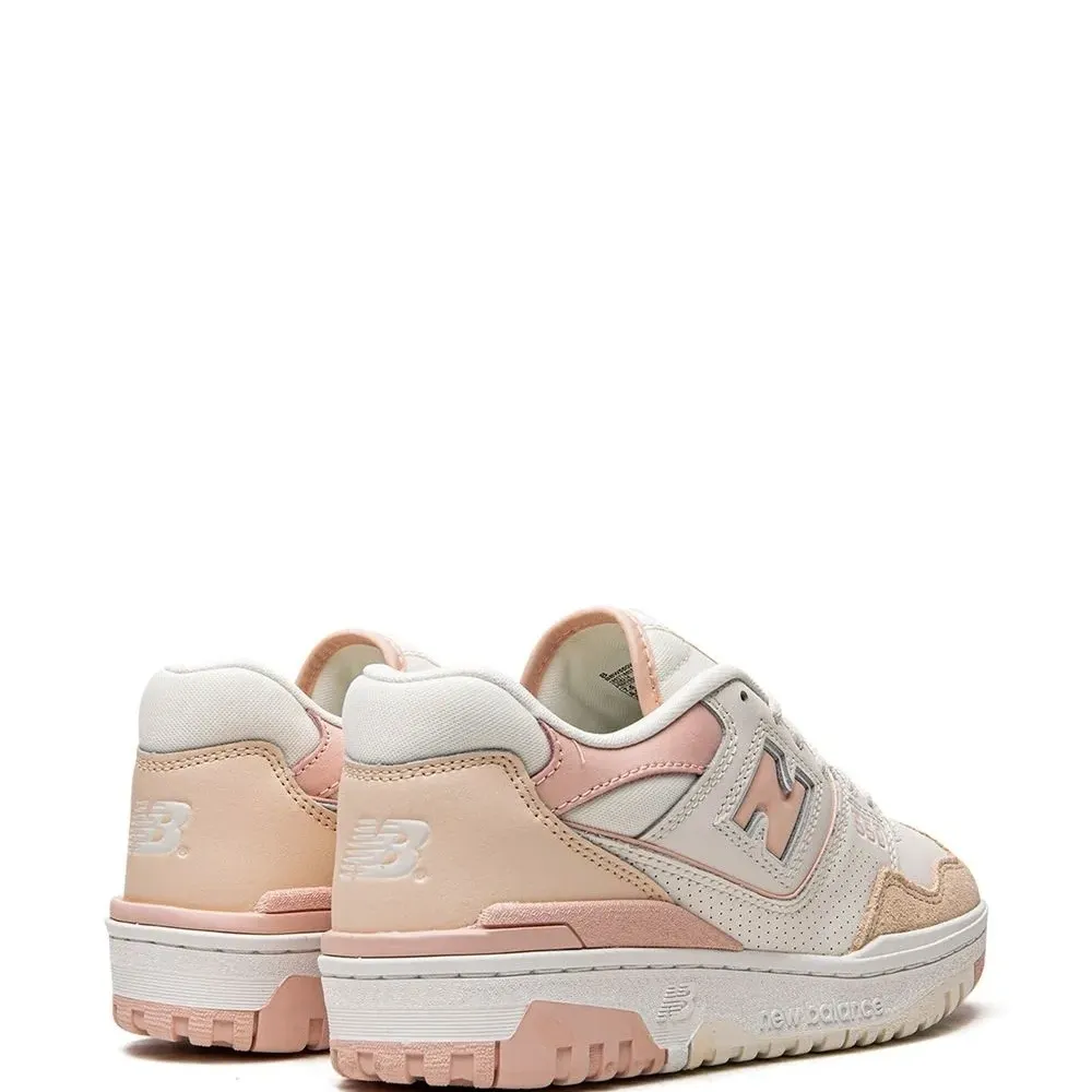 Кроссовки с тисненым логотипом