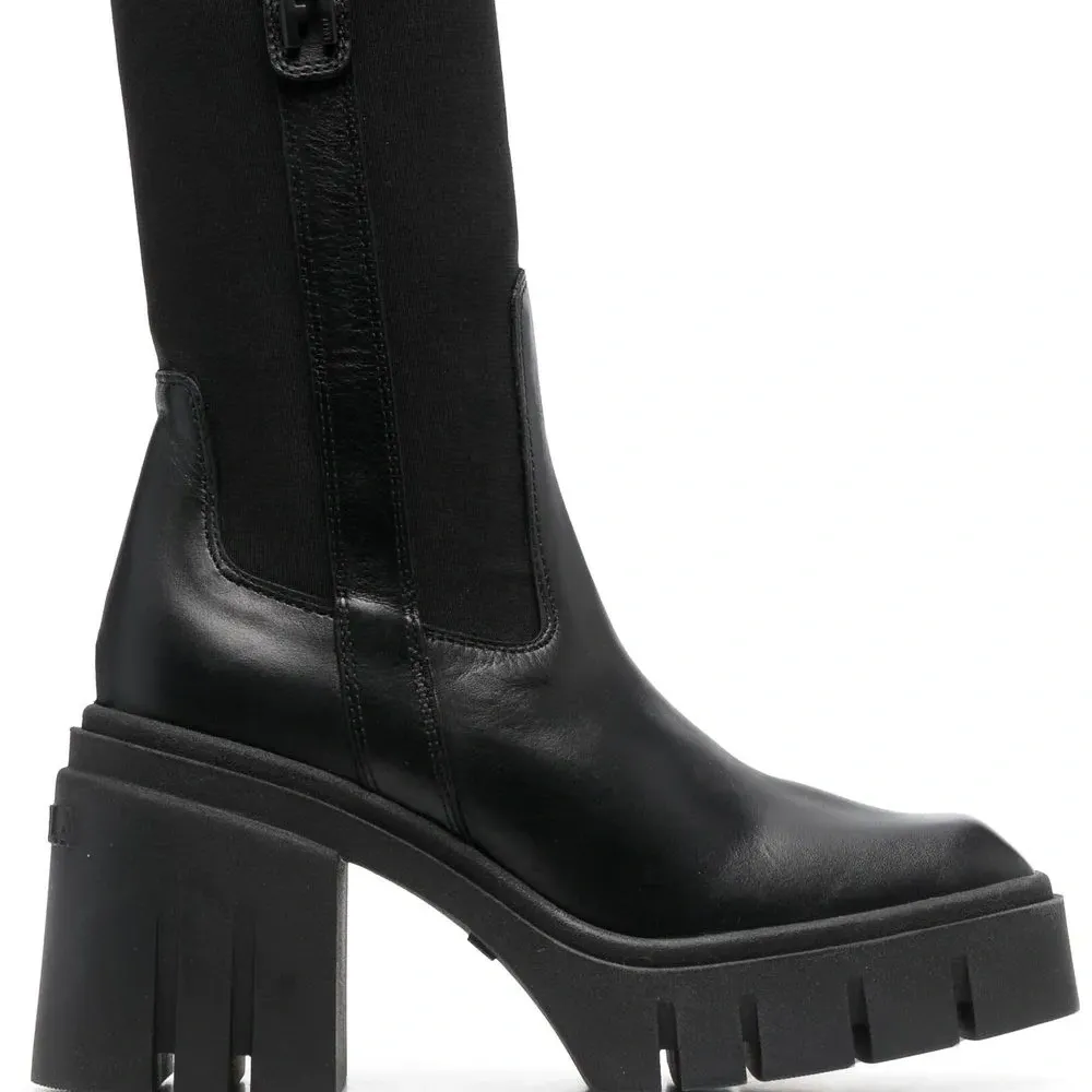 Ботинки на блочном каблуке