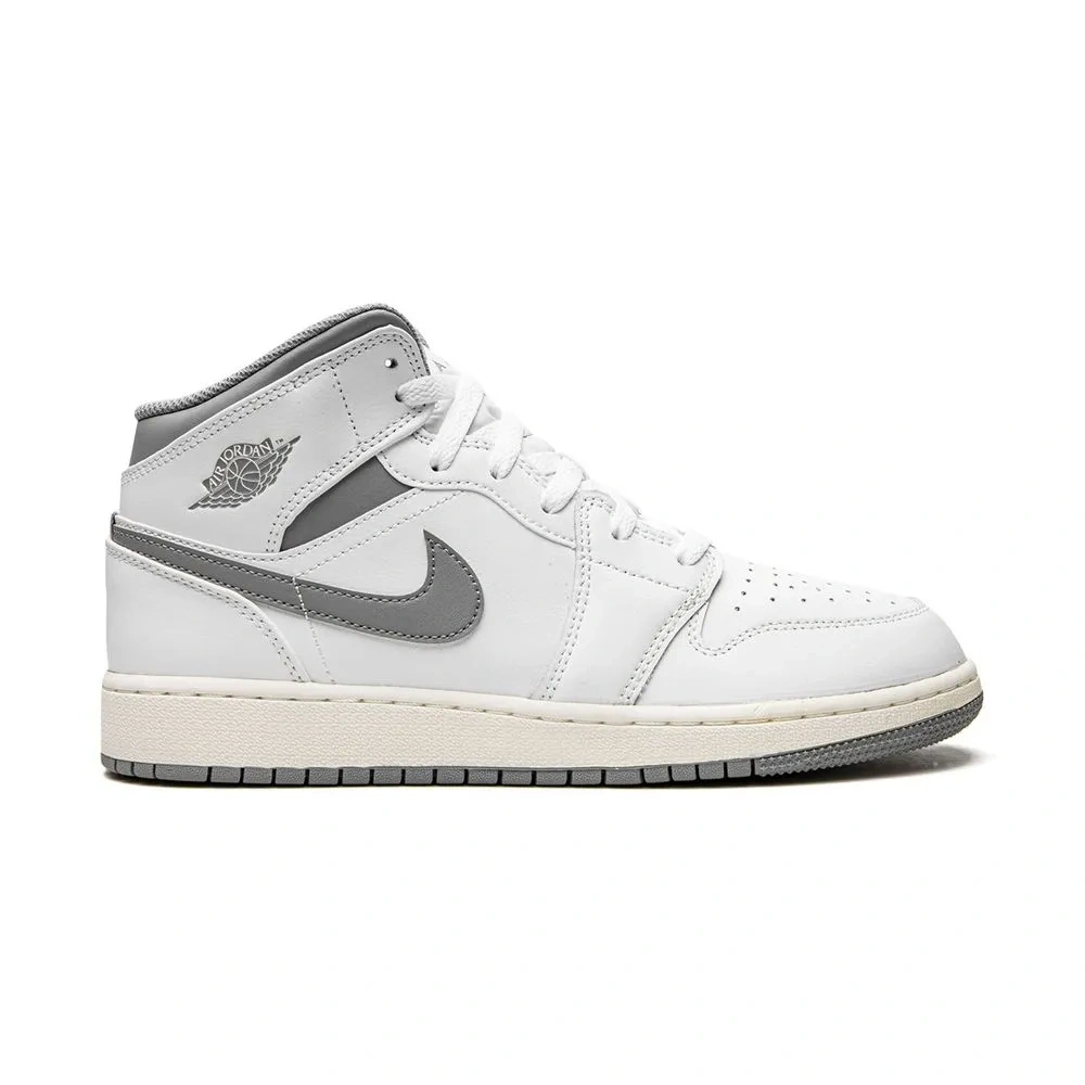 Кроссовки Air Jordan 1 Mid