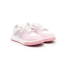 Кроссовки с нашивкой-логотипом