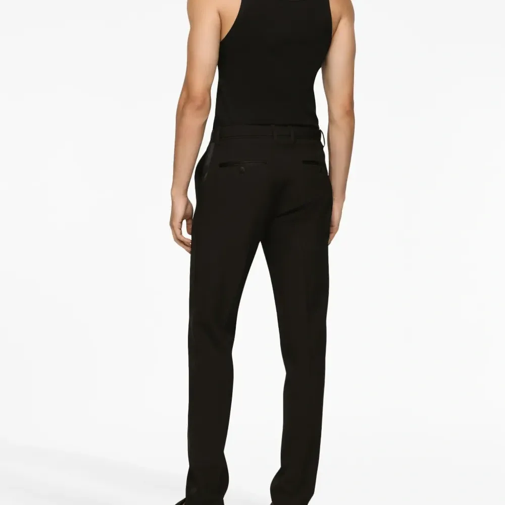 Топ в мелкий рубчик