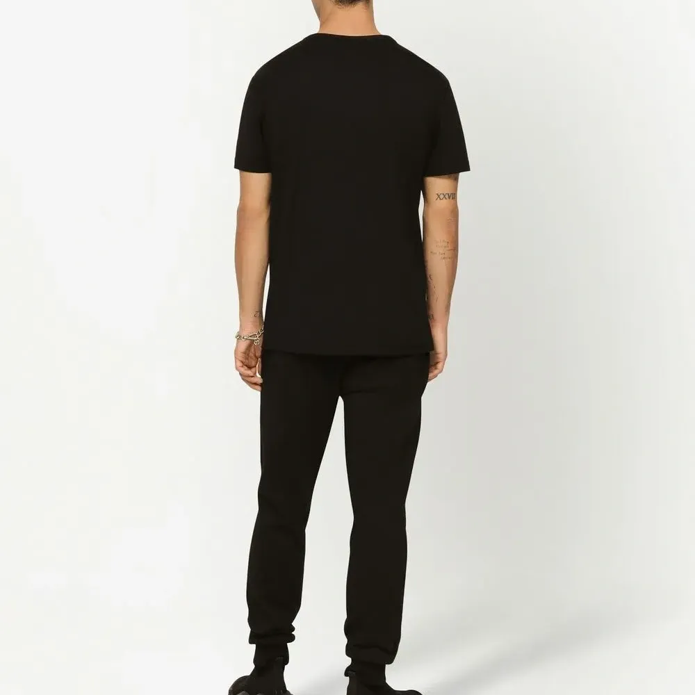 Футболка с логотипом