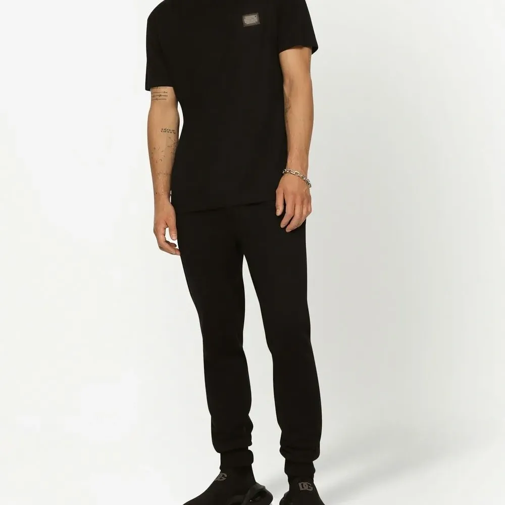 Футболка с логотипом