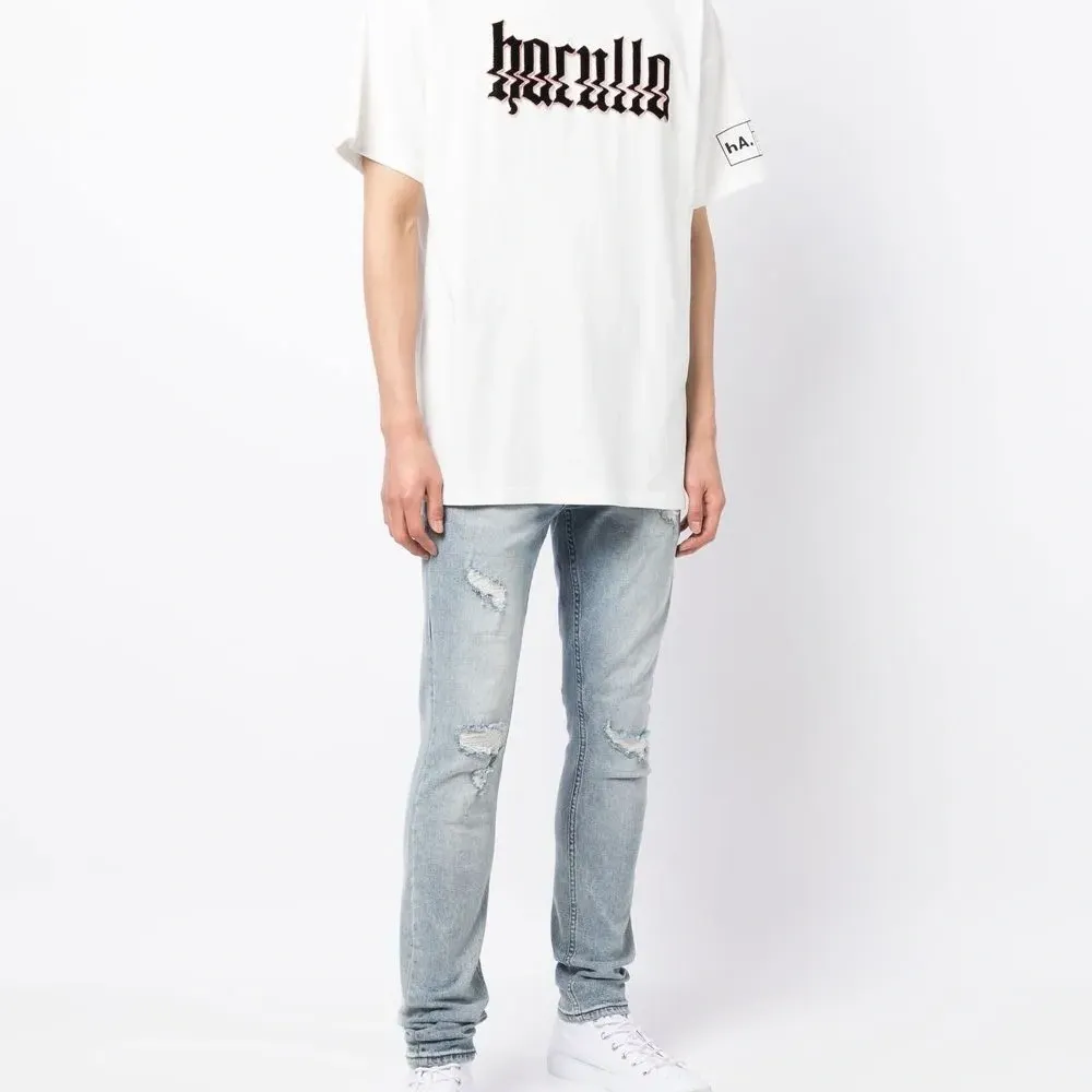 Футболка с логотипом