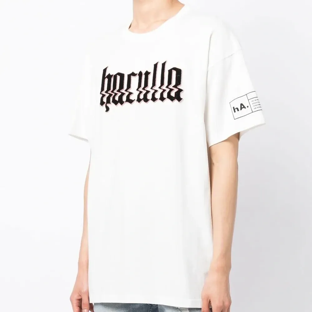 Футболка с логотипом