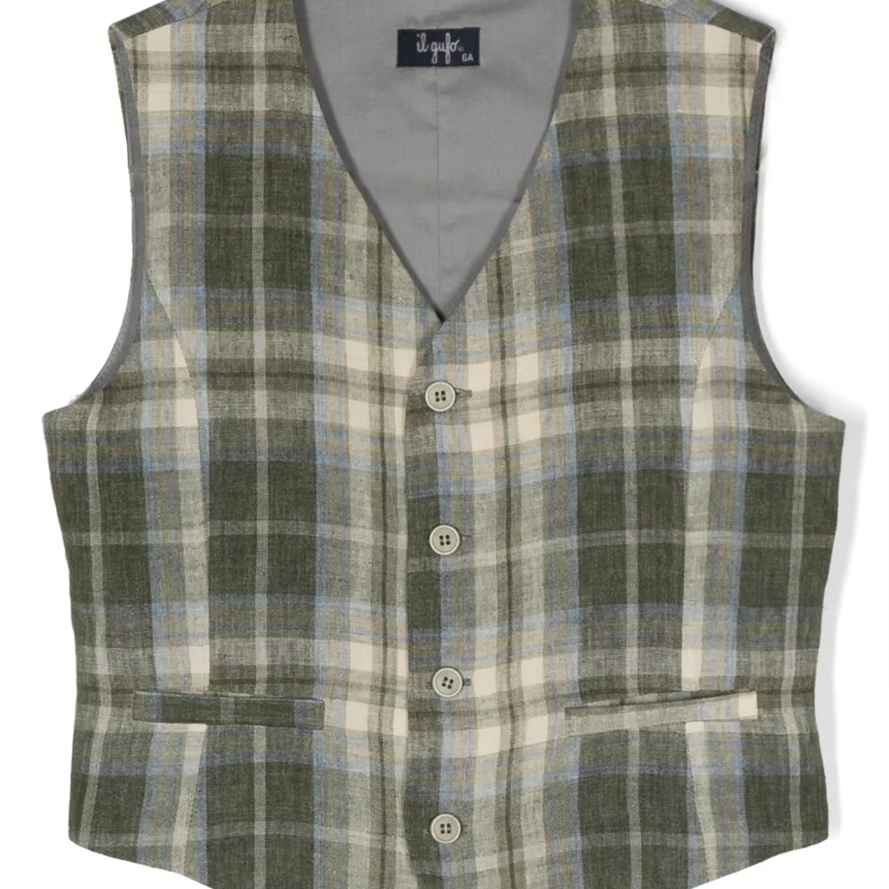 Жилет в клетку