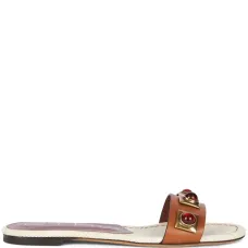 Шлепанцы с заклепками