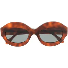 Солнцезащитные очки в круглой оправе