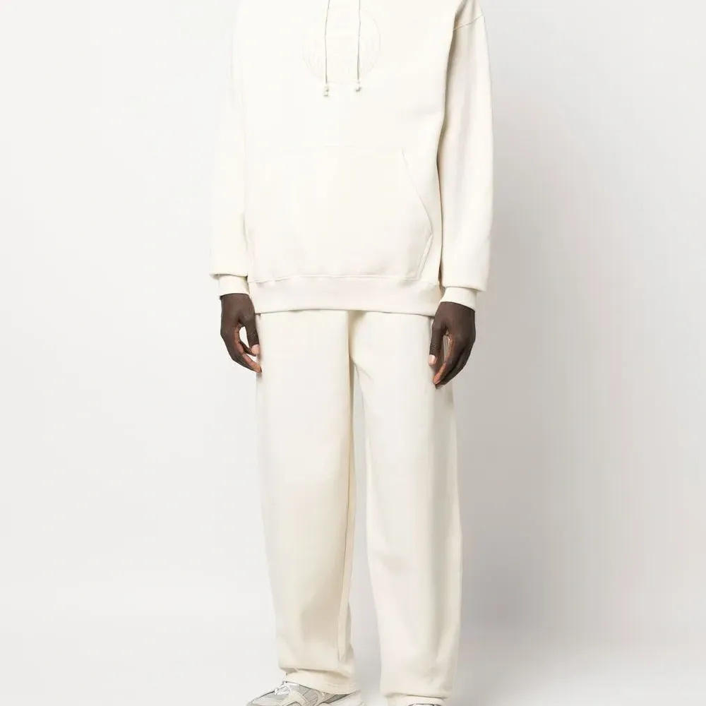 Худи из органического хлопка с вышитым логотипом