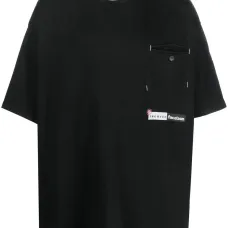 Футболка с нашивкой-логотипом