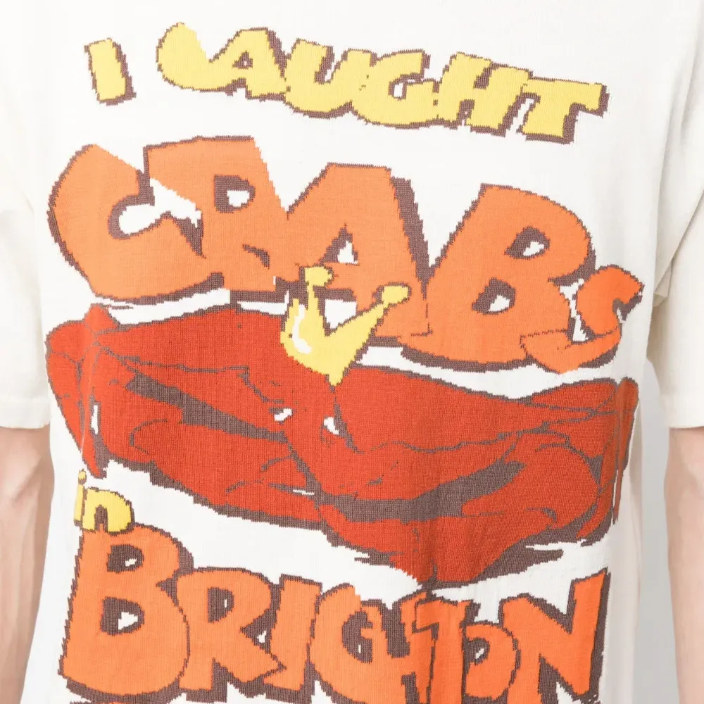 Футболка с графичным принтом