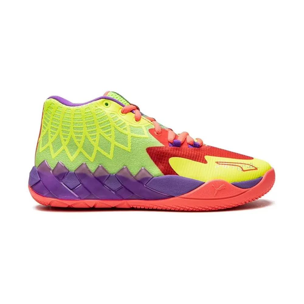 Высокие кроссовки MB1