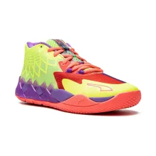 Высокие кроссовки MB1