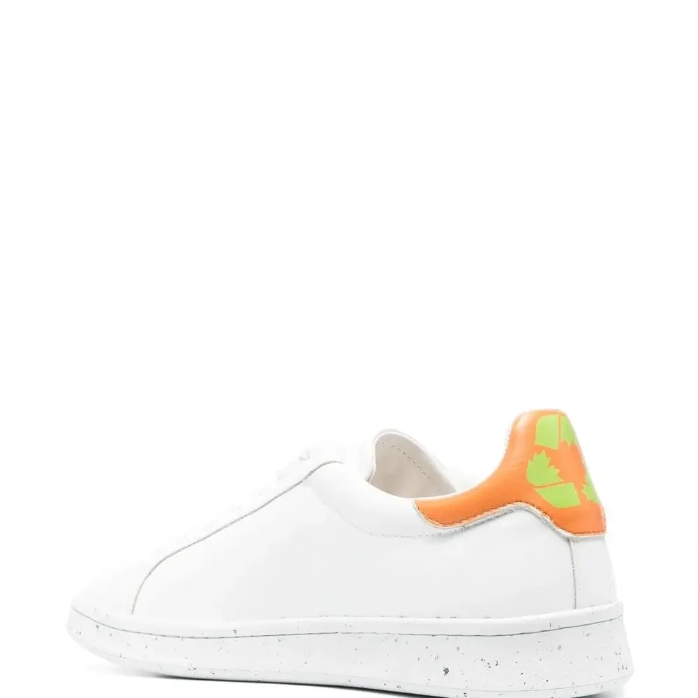 Кроссовки с надписью