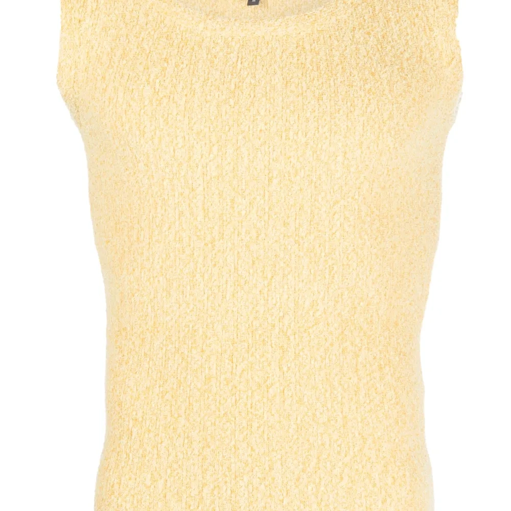 Фактурный топ без рукавов