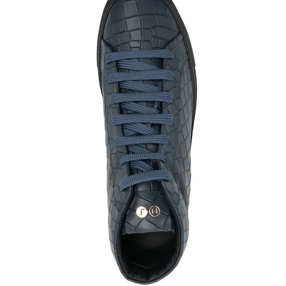 Высокие кеды с тиснением под крокодила