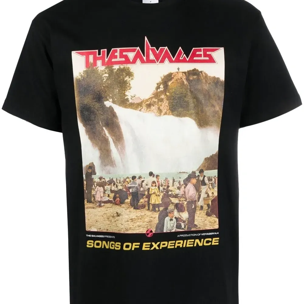 Футболка с графичным принтом