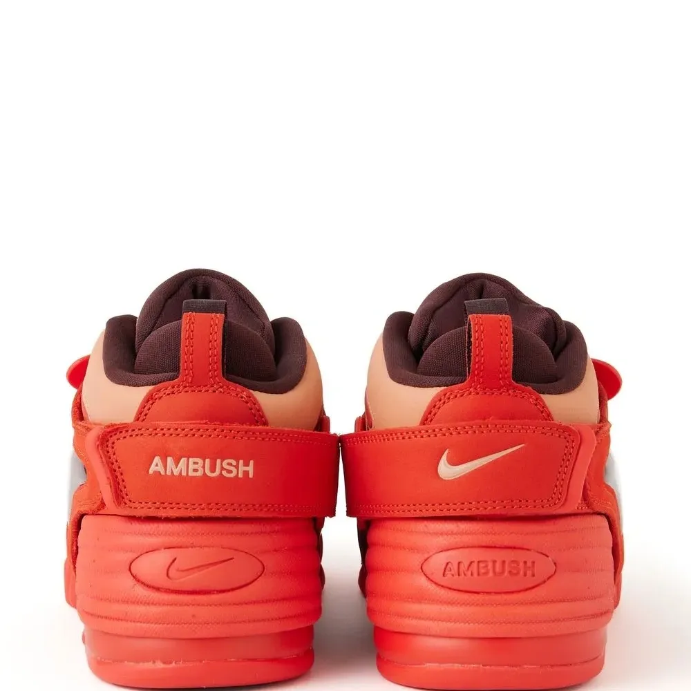 Кроссовки Air Adjust Force из коллаборации с Nike